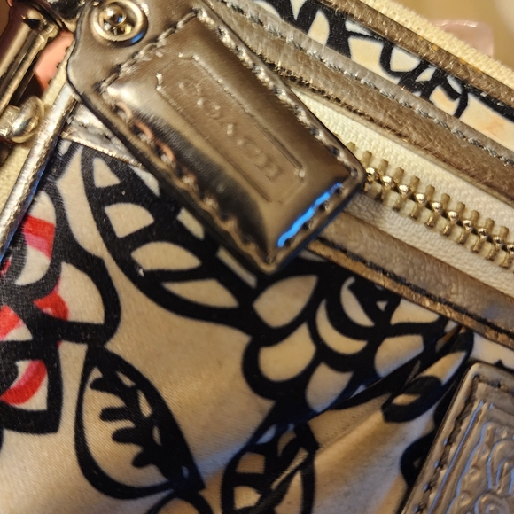 Coach Poppy Graffiti Floral Wristlet Wallet - Picture 8 of 15